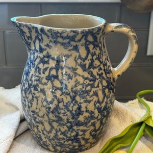 Vintage sponge ware Robinson Pitcher